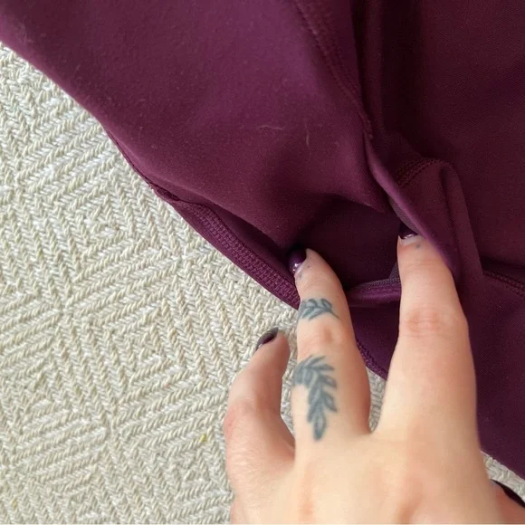 Girlfriend Collective Cropped Compressive Pocket Legging Plum Size XS - Picture 3 of 5
